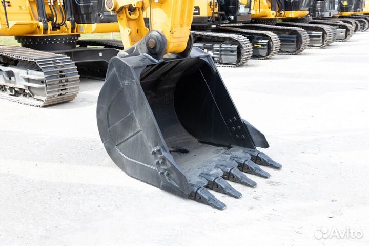 Гусеничный экскаватор JCB JS 205, 2023