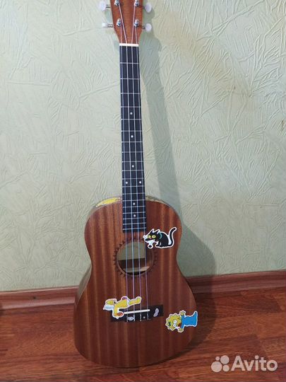 Укулеле баритон Martin Romas MR-04F