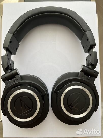 Беспроводные наушники Audio-Technica ATH-M50xBT