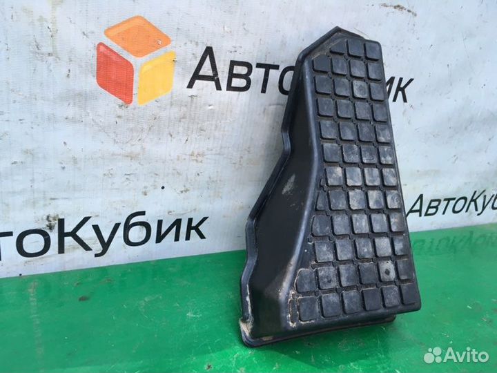 Подставка под ногу Lifan Solano седан LF481Q3 2012