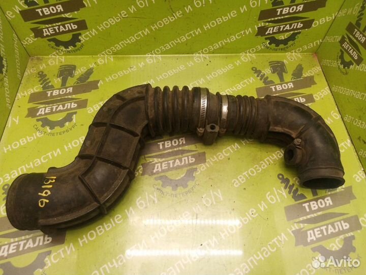 Патрубок воздухозаборника Chevrolet Niva 2015Г.в