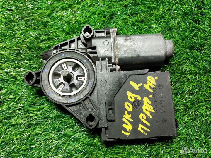 Моторчик стеклоподъемника Skoda Octavia (A5) II