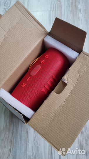 Блютуз колонка jbl