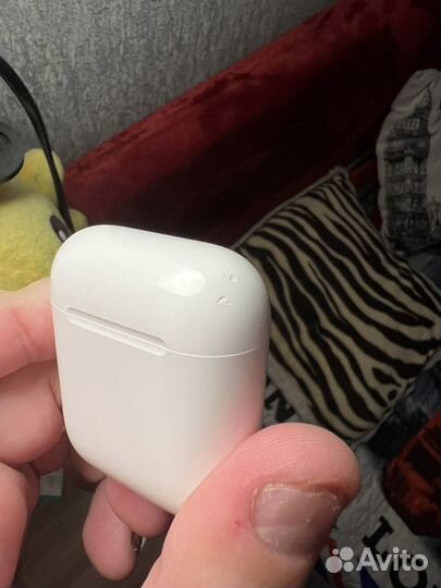 Беспроводные наушники Apple AirPods 2