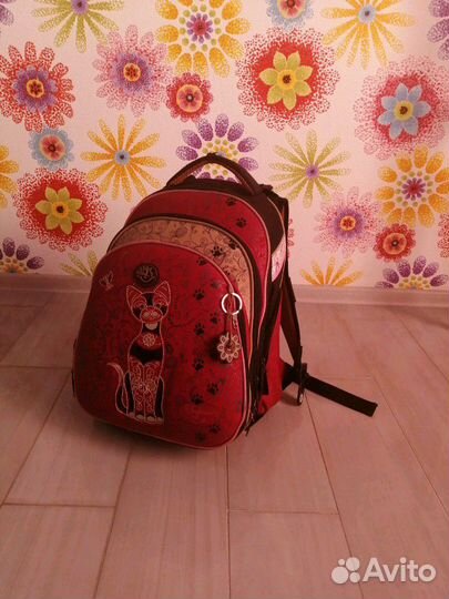 Рюкзак школьный