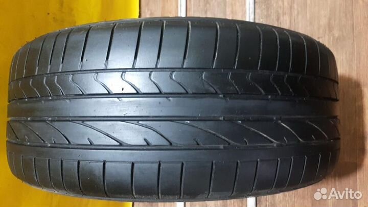 Bridgestone Potenza RE050A 245/45 R18