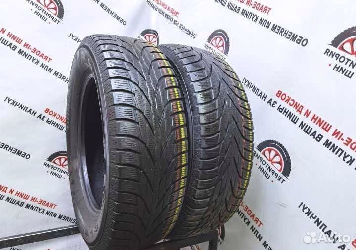 Kumho WinterCraft SUV Ice WS51 225/65 R17 106T