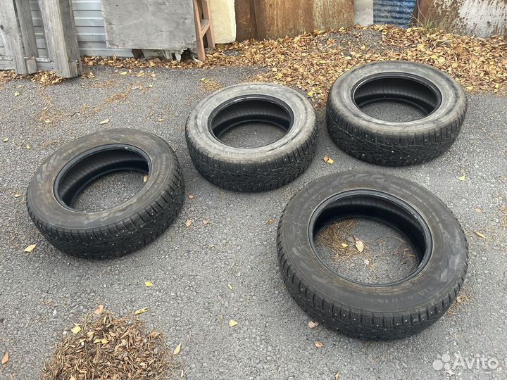 Nordman 7 215/65 R16