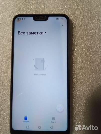 HONOR 10, 4/64 ГБ