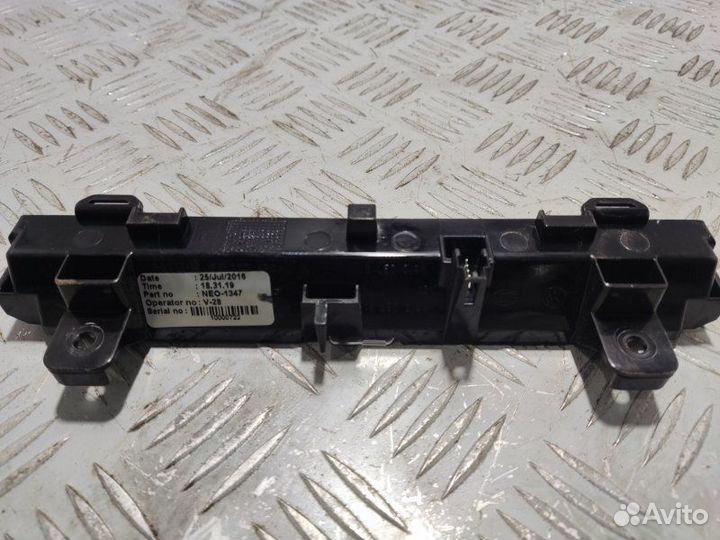 Стоп-сигнал Volkswagen Polo седан 1.6 CFN 2011