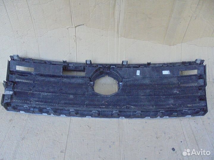 Решетка радиатора Volkswagen Touareg 3 (2018-нв)