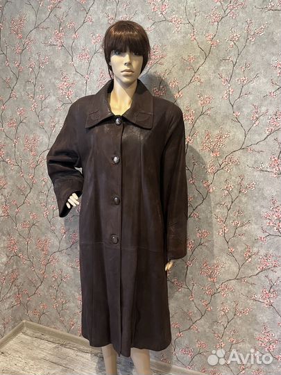 Пальто из натуральной кожи