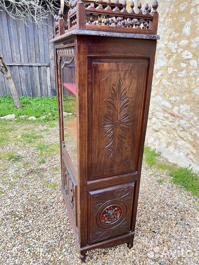 Витрина в бретонском стиле