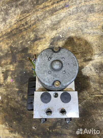 Блок ABS VAG 8E0614111T Арт. 681