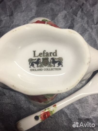 Соусник фарфор