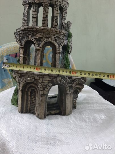 Грот для аквариума и искусственные растения