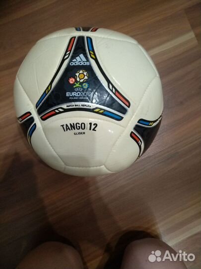 Ремонт футбольных мячей