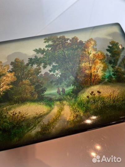 Шкатулка с росписью Федоскино оригинал