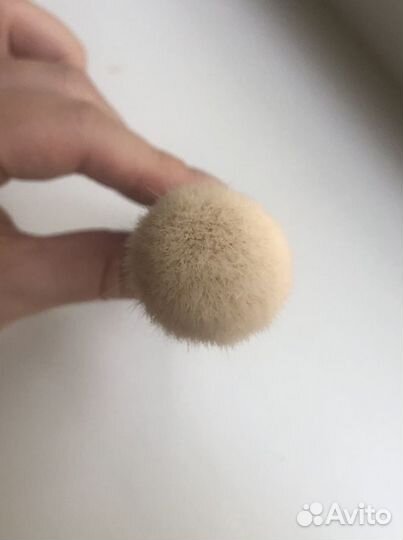 Кисть для макияжа