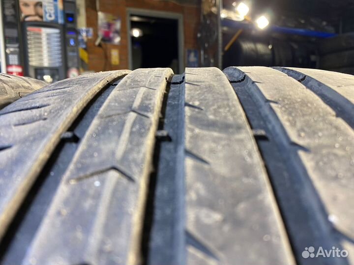 Continental ContiPremiumContact 5 SUV 225/60 R17 99V