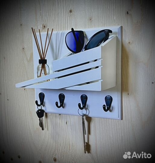 Ключница настенная из дерева