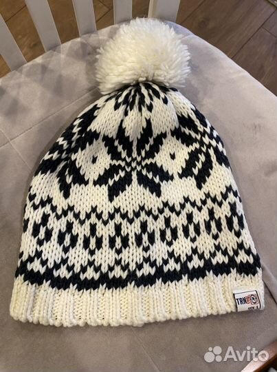 Шапка женская детская стильная белая синяя