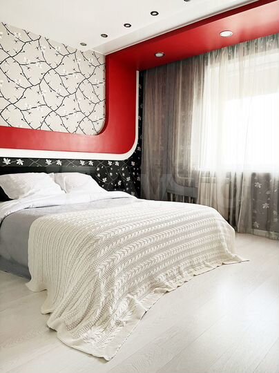 2-к. квартира, 65 м², 6/10 эт.