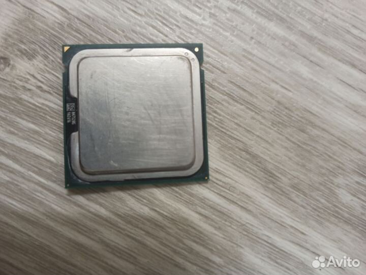 Процессор E2220