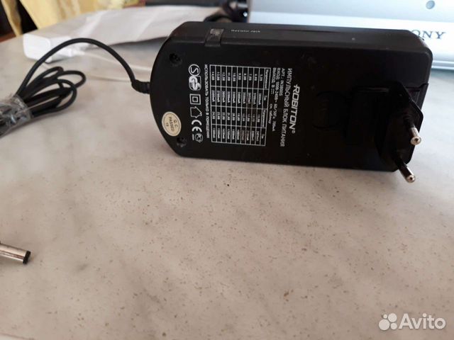 Импульсный блок питания Robiton 12 В