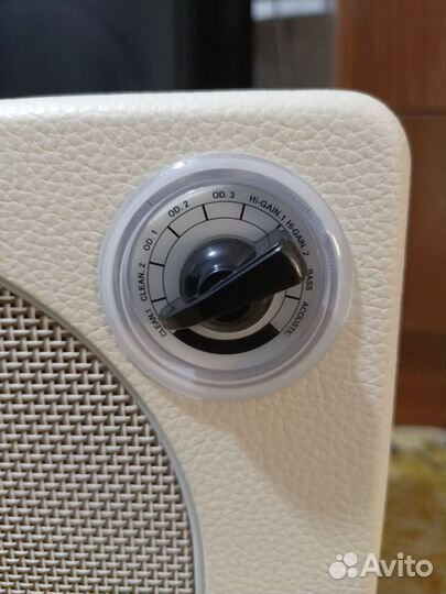 Комбоусилитель Mooer DH02 Hornet 15WH