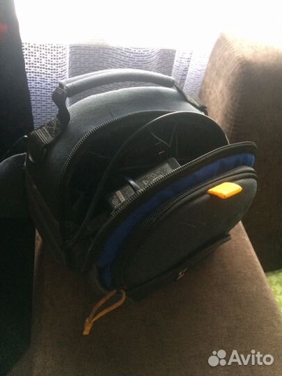 Видеокамера Sony DCR-SR220E
