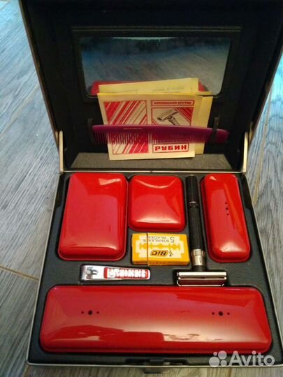 Дорожный набор СССР, бритвенный набор