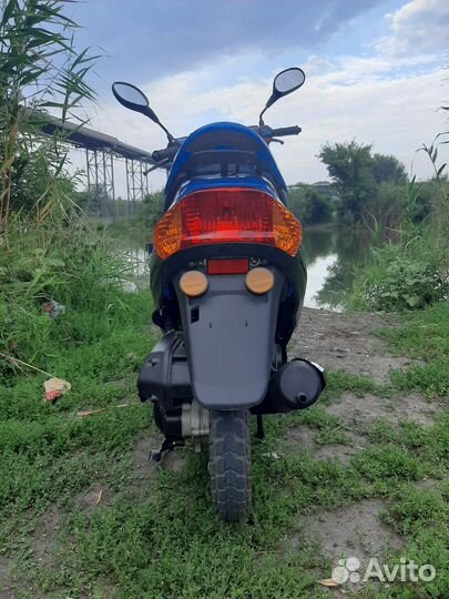 Скутер рейсер метеор 50