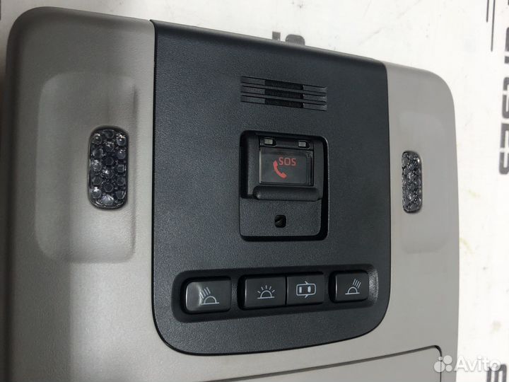 Плафон салонный Toyota Camry V7