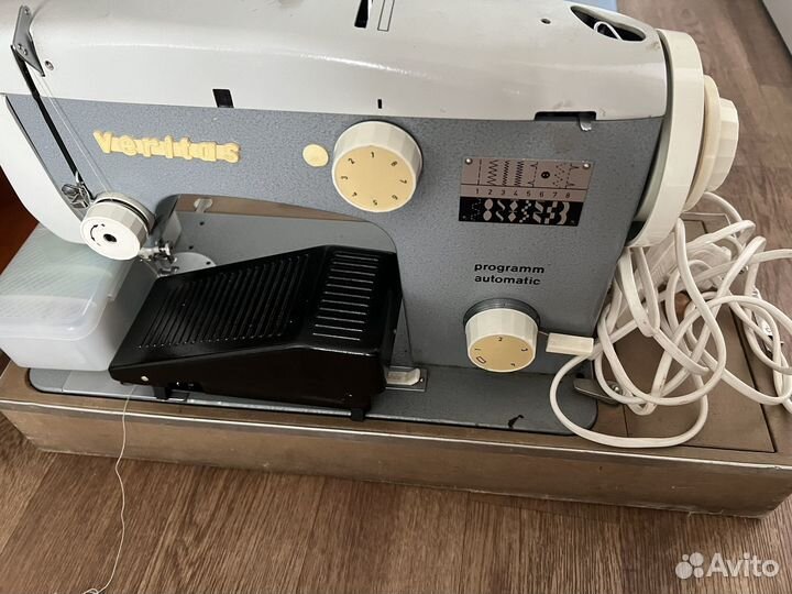 Швейная машина Veritas