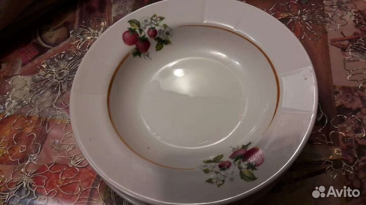 Тарелки обеденные ссср, фарфор