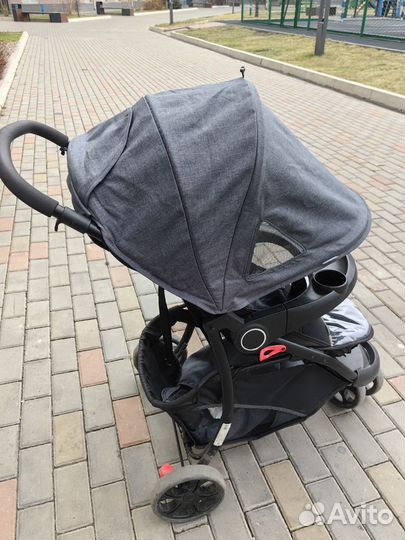 Прогулочная коляска urbini
