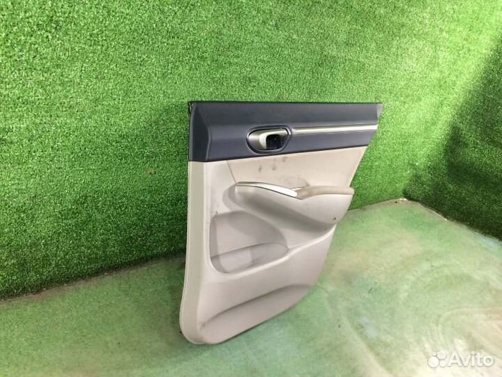 Обшивка двери задняя правая Honda Civic FD3 LDA