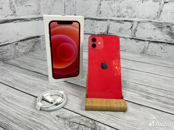 iPhone 12, 64 ГБ