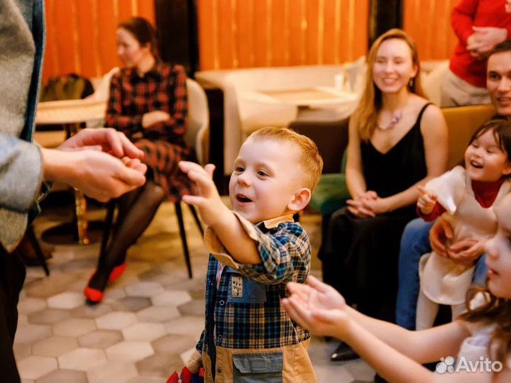 Аниматор Фокусник и 5 зверюшек