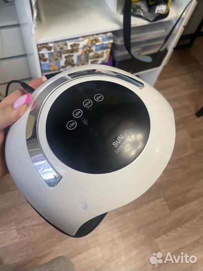 Лампа для ногтей