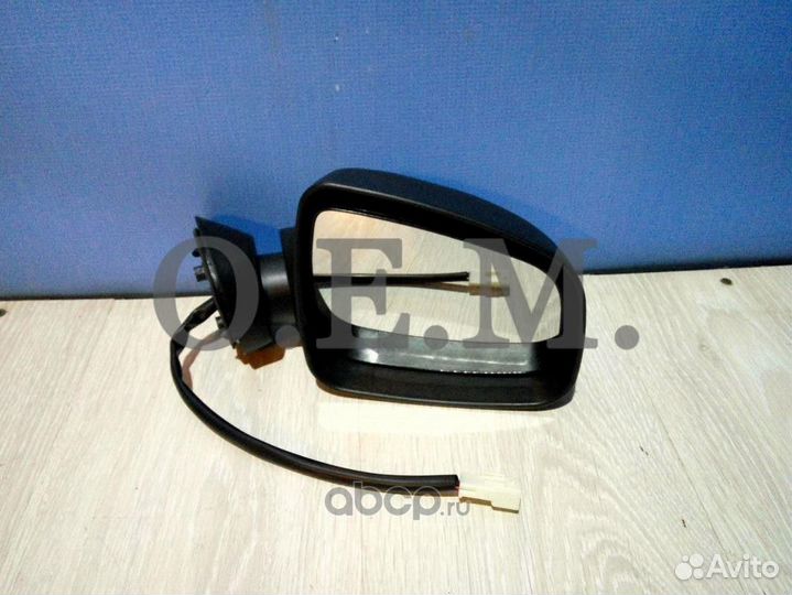 Зеркало правое Renault Duster 1 2011