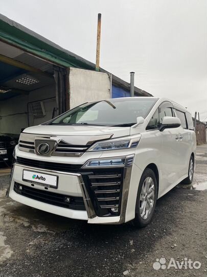 Toyota Vellfire 2.5 CVT, 2018, 66 000 км
