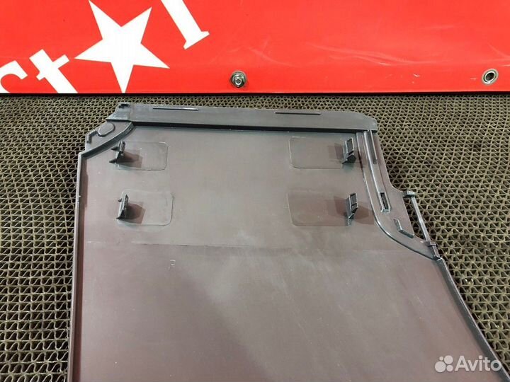 Накладка капота левая Volvo FH