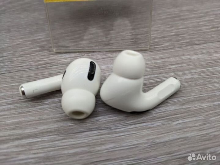 Беспроводные наушники TWS Apple AirPods Pro (1-е п