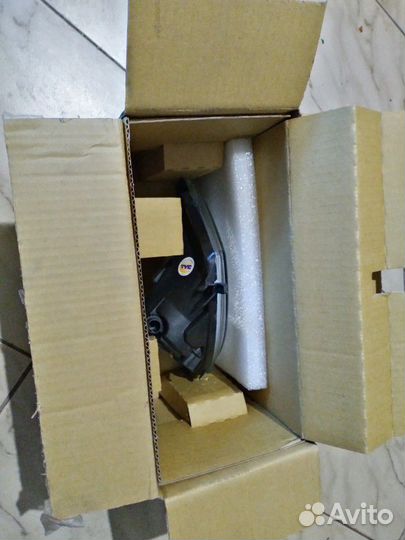 Противотуманная фара левая форд фиеста