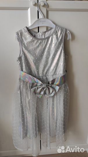 Платье праздничное 110 размер для девочки