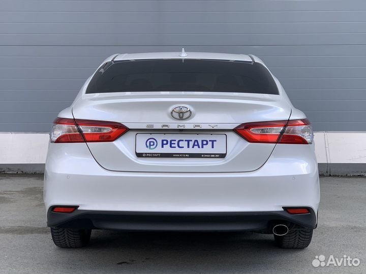 Toyota Camry 2.5 AT, 2018, 86 570 км