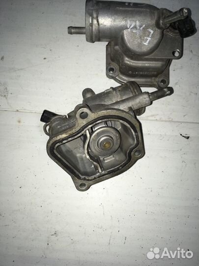 Корпус термостата Mercedes 2.2cdi / 2.7cdi