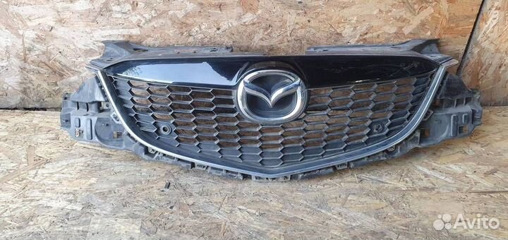 Решетка радиатора Mazda CX 5 2012-2017